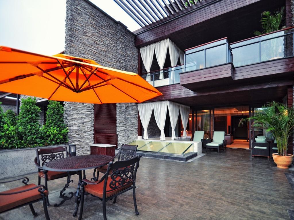 The Tang Hotel Hainan Mount Qixian Baoting Room photo