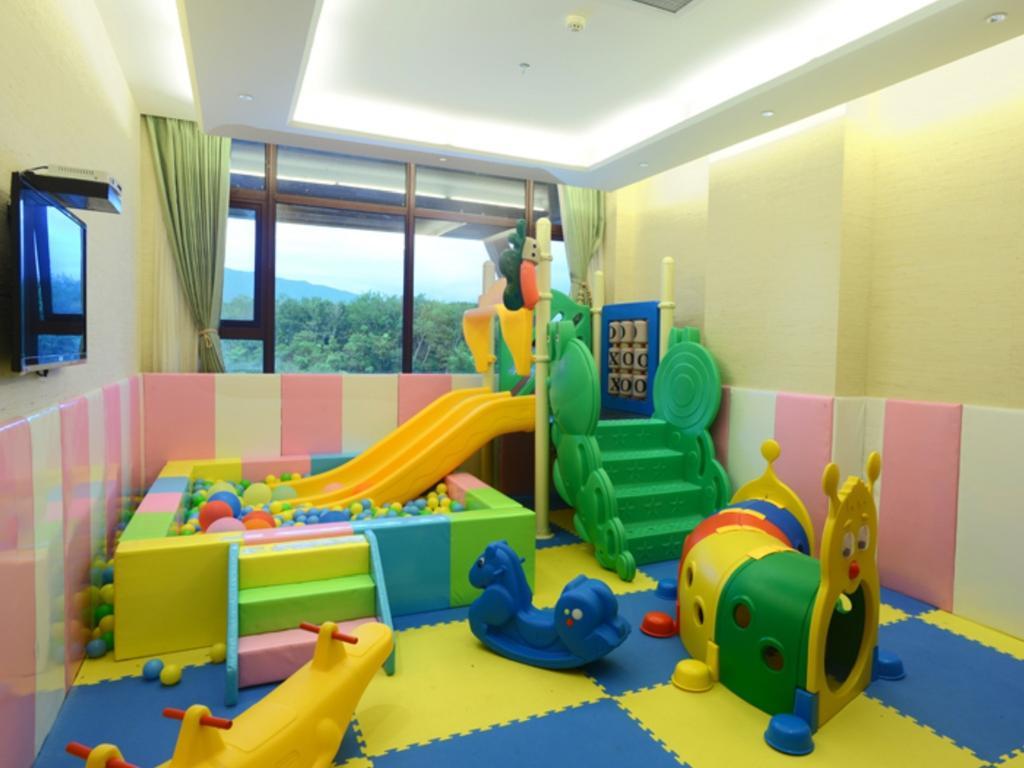 The Tang Hotel Hainan Mount Qixian Baoting Exterior photo