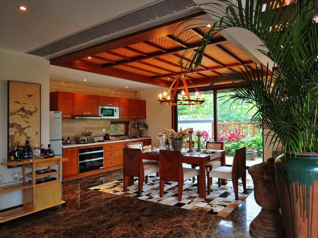 The Tang Hotel Hainan Mount Qixian Baoting Room photo